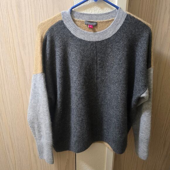 Vince Camuto Color Block Long Sleeve Sweater Medium - Picture 2 of 6